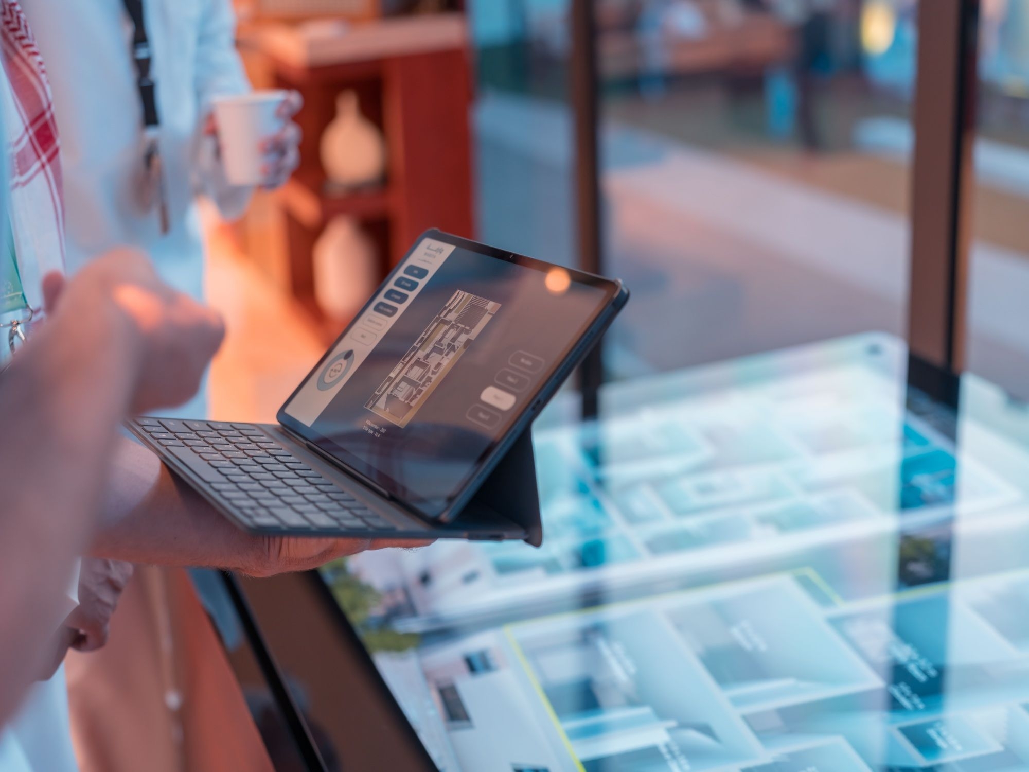 نمكّن الشركات المحليةحجم التعاون مع المؤسسات المحلية المتوسطة والصغيرة وصل إلى أكثر من 300 مليون ريال سعودي