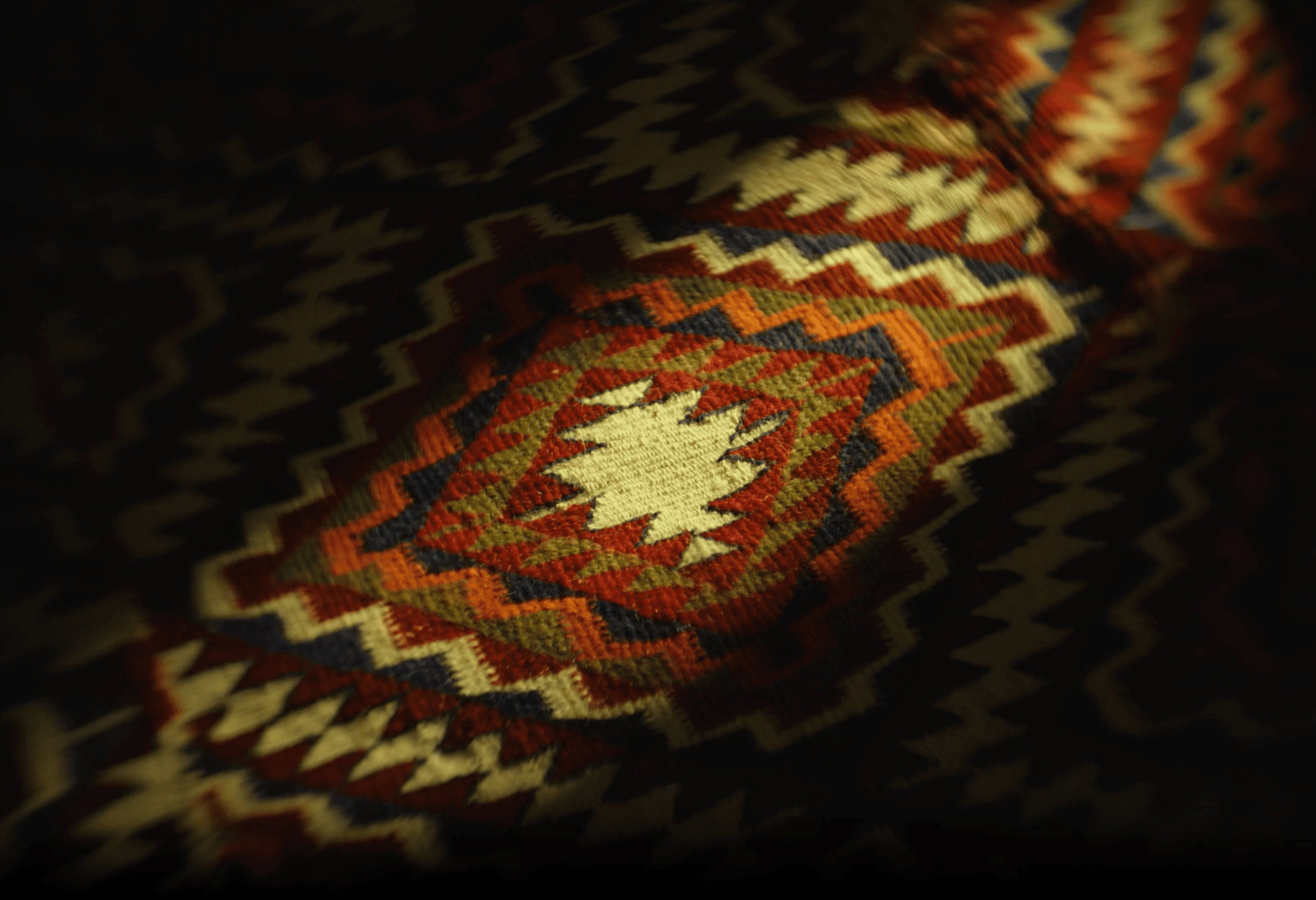 Abstract geometric pattern shapes, inspiring the minimalist design of the ROSHN logo